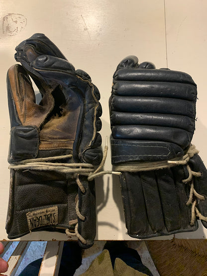 Puckmaster by Stall & Dean Game Used Collegiate Hockey Gloves